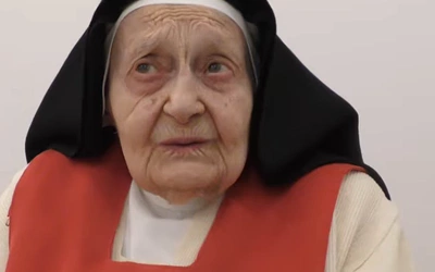 Włochy: 106-letnia zakonnica nadal pomaga chorym i ewangelizuje na YouTube