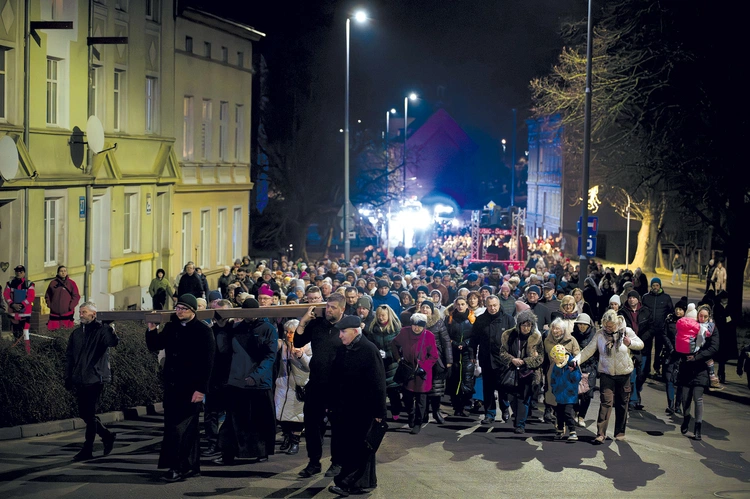 Nabożeństwo zgromadziło sporą liczbę uczestników. 