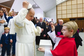 Wymiana piuski z papieżem na oczach tak wielu ludzi to dla Mateusza jak dotąd największe przeżycie