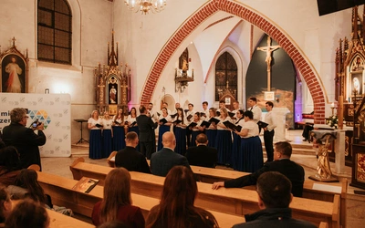 Śpiewem weszli w tajemnicę męki