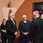 Bożogrobcy przekazali olejek nardowy z Ziemi Świętej 