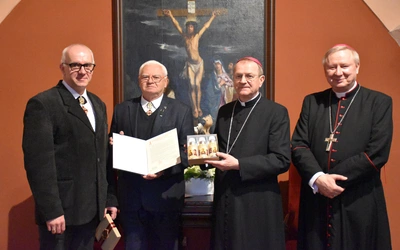 Dar jedności z Ziemi Świętej