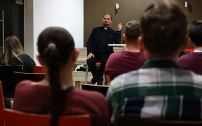 Studenci pytają, duszpasterz akademicki odpowiada