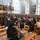 Zakończenie rekolekcji szkolnych w Jastrzębiu-Zdroju