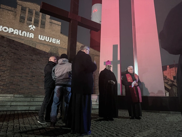 Droga Krzyżowa ulicami Katowic