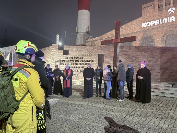 Droga Krzyżowa ulicami Katowic