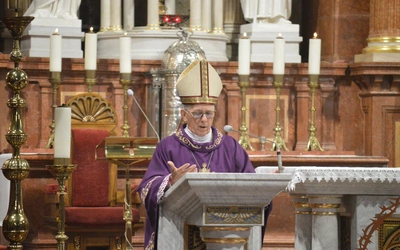 Abp Skworc do samorządowców: Bądźcie zaangażowani w transformację nie tylko naszej małej ojczyzny, ale i własnego serca