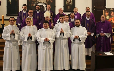 Bp Szkudło do lektorów: Niech wasza posługa nie będzie odtwórczym przekazywaniem treści, lecz świadectwem całego waszego życia