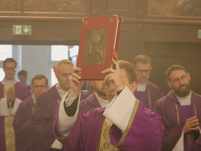 Ustanowienie nowych lektorów