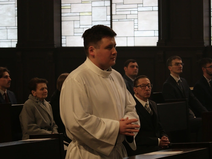 Ustanowienie nowych lektorów