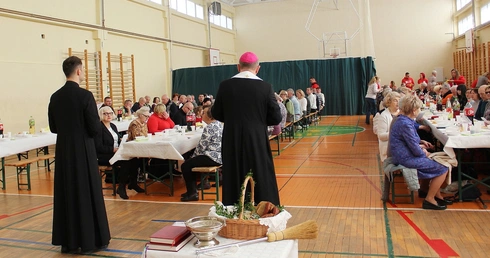 Zrobić komuś święta