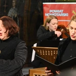 Koncert pod zasłonami 