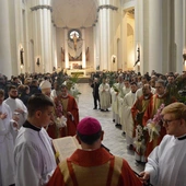 Niedziela Palmowa z młodymi w katowickiej archikatedrze