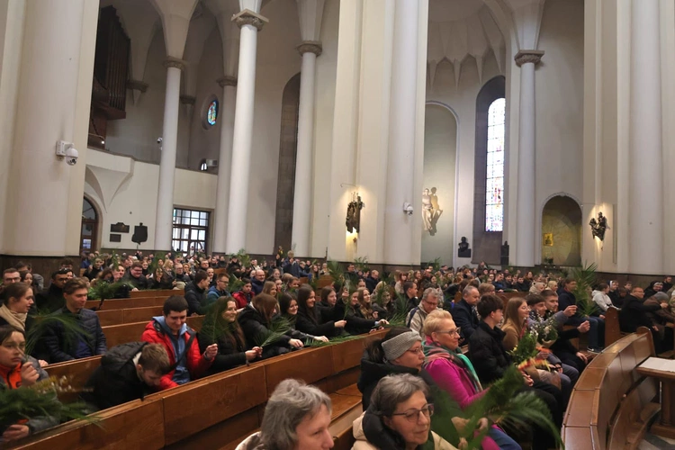 Katowice. Niedziela Palmowa z młodymi 