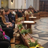 Katowice. Młodzi archidiecezji katowickiej spotkali się w Niedzielę Palmową