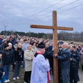 Przebłagalna Droga Krzyżowa w Koniemłotach