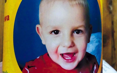 Skarbonka  ze zdjęciem chłopca przykuła wzrok Krzysztofa Weronowskiego--Ptaszyńskiego.