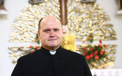Ks. Janusz Psonak, proboszcz.