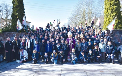 Okazją  do spotkania  ze Skautami Europy było coroczne zawierzenie Federacji Skautingu Europejskiego Najświętszej Maryi Pannie, które odbyło się w katedrze oliwskiej.  Mszy św. przewodniczył bp Wiesław Szlachetka.