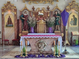 Baranek powrócił do ołtarza głównego w kaplicy Domu Słowa.