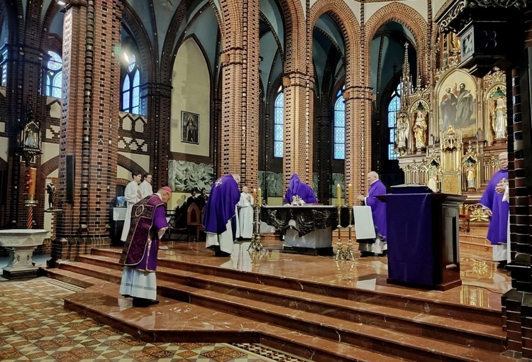 Msza św. w katedrze 