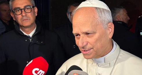 Leon XIV: Modlę się o rozejm na Wielkanoc. Apel do Trumpa i przywódców