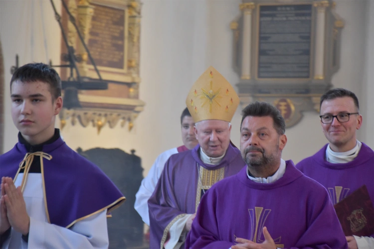 Zakończenie pielgrzymowania do wielkopostnych kościołów stacyjnych