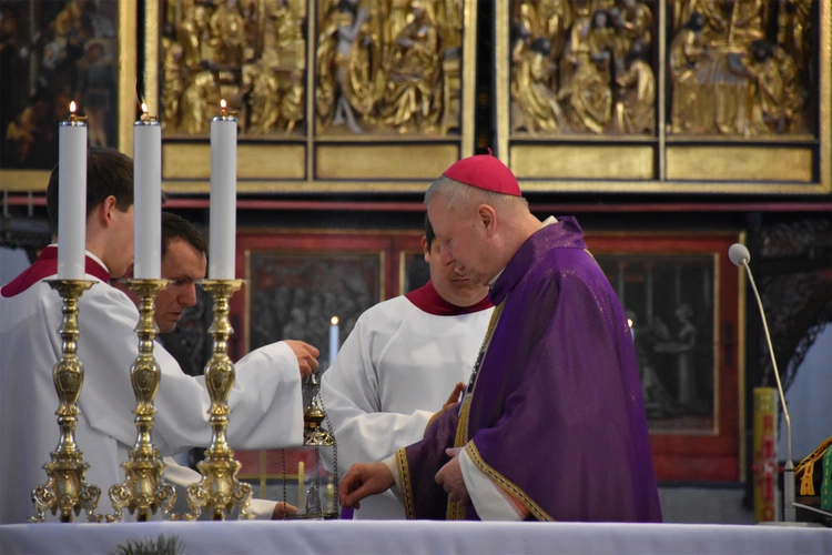 Zakończenie pielgrzymowania do wielkopostnych kościołów stacyjnych