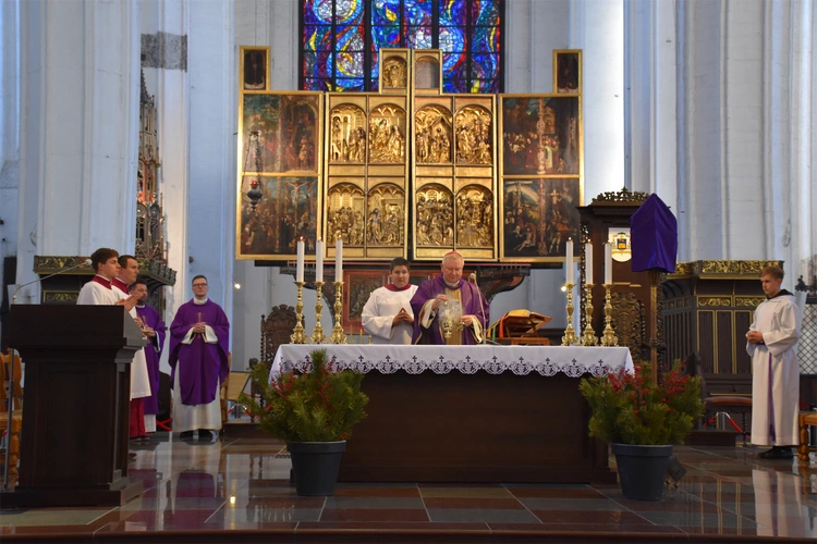 Zakończenie pielgrzymowania do wielkopostnych kościołów stacyjnych