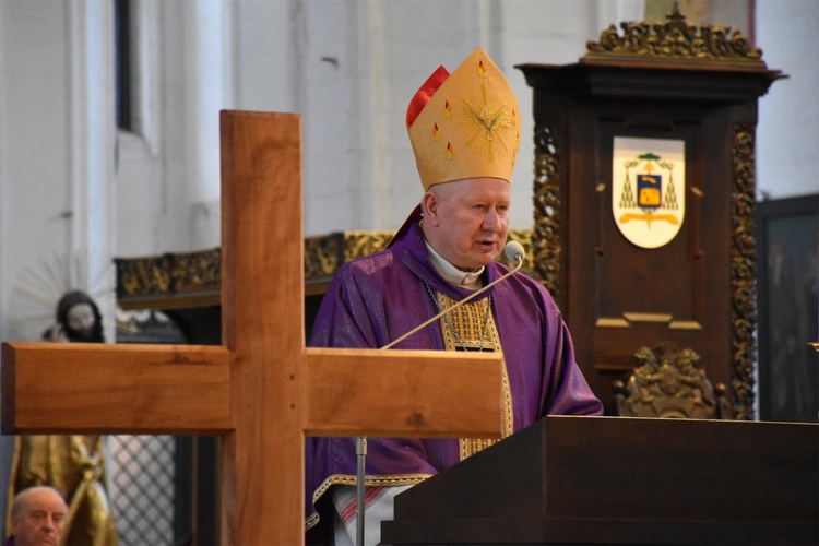 Zakończenie pielgrzymowania do wielkopostnych kościołów stacyjnych