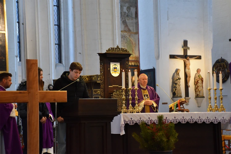 Zakończenie pielgrzymowania do wielkopostnych kościołów stacyjnych