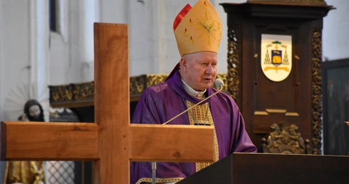 Bazylika Mariacka ostatnią stacją wielkopostnej pielgrzymki