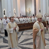 Wielki Czwartek. Msza Krzyżma Świętego