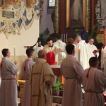 Msza Krzyżma Świetego w legnickiej katedrze