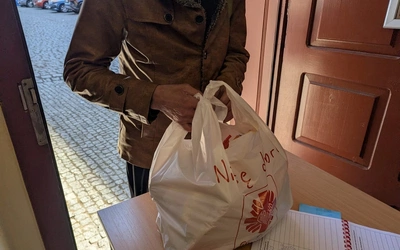 Caritas Archidiecezji Wrocławskiej wspiera potrzebujących w Oławie