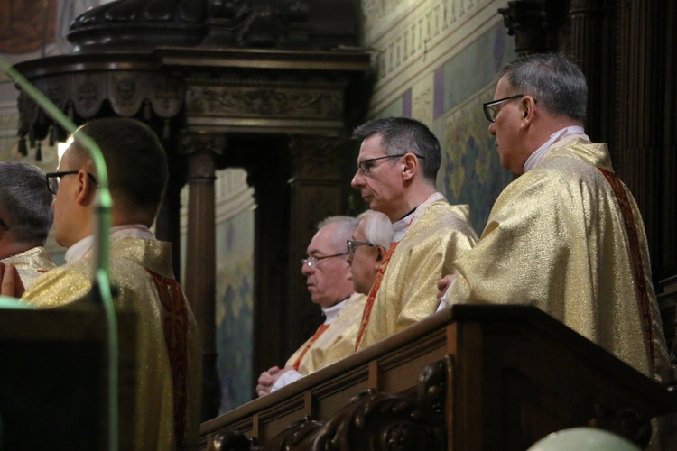 Płock. Msza Krzyżma