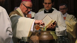 Płock. Msza Krzyżma