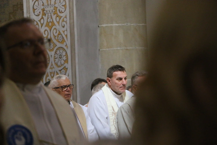 Płock. Msza Krzyżma