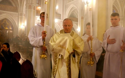Msza Wieczerzy Pańskiej w katedrze radomskiej