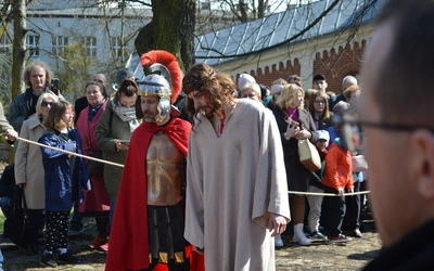 Misterium w Piekarach Śl. 2026 - Droga Krzyżowa