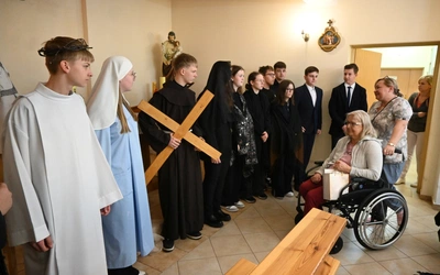 Misterium Męki Pańskiej w leśnickim DPS