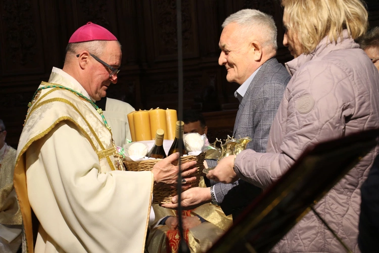 Płock. Msza Wieczerzy Pańskiej w katedrze