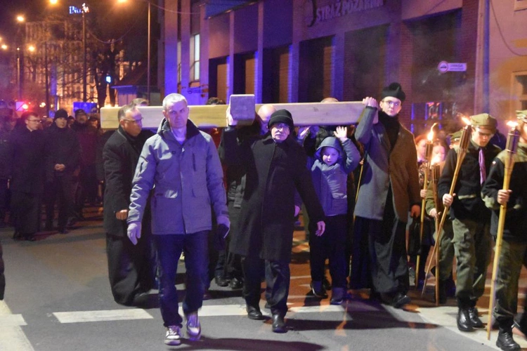 Droga Krzyżowa ulicami Gorzowa Wlkp.