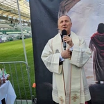 Święcenie pokarmów na stadionie Radomiaka
