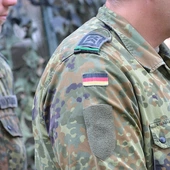 Niemcy: Mężczyźni do 45 roku życia muszą otrzymać zgodę Bundeswehry na dłuższy wyjazd zagraniczny