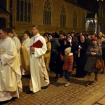 Wielka Sobota w katedrze wrocławskiej - Wigilia Paschalna
