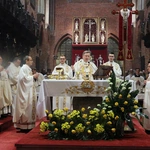 Wielka Sobota w katedrze wrocławskiej - Wigilia Paschalna