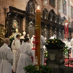 Wielka Sobota w katedrze wrocławskiej - Wigilia Paschalna