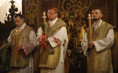 Kard. Ryś w Wigilię Paschalną: Ta noc jest nocą posłania