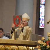 Bp Szkudło: W miejscu, gdzie śmierć miała postawić ostatnią kropkę, Bóg postawił radosny wykrzyknik